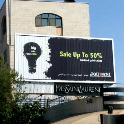 Outdoor Strong Structure Trivision Display Trivision Sign with Solar
